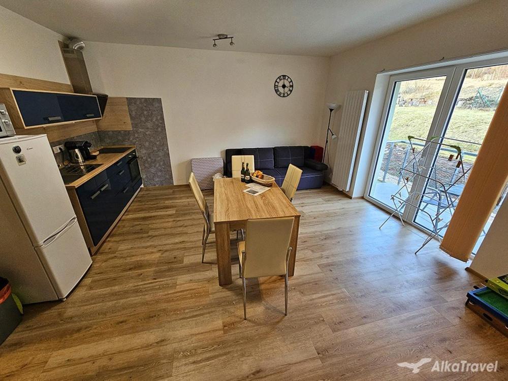Moderni Apartman Horni Marsov - By Alka Buitenkant foto